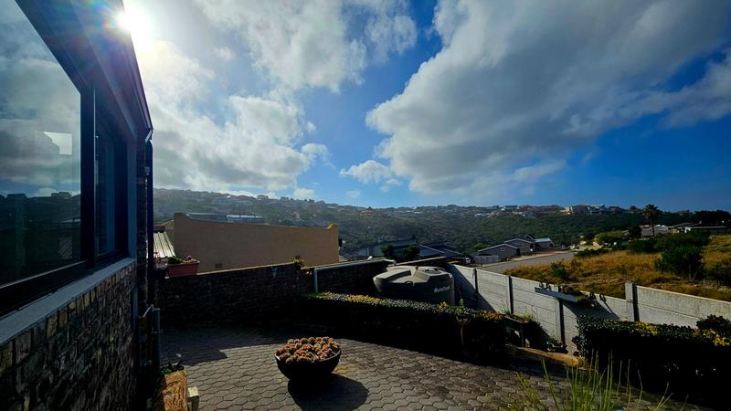 3 Bedroom Property for Sale in Dana Bay Western Cape